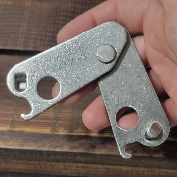 Ansul 435545 Detector, Hook Assembly, (Scissors) Stainless Steel - Picture 3 of 5